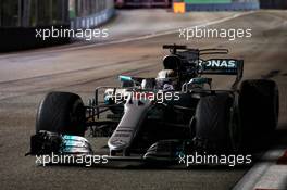 Lewis Hamilton (GBR) Mercedes AMG F1 W08. 17.09.2017. Formula 1 World Championship, Rd 14, Singapore Grand Prix, Marina Bay Street Circuit, Singapore, Race Day.