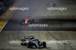 Valtteri Bottas (FIN) Mercedes AMG F1 W08. 17.09.2017. Formula 1 World Championship, Rd 14, Singapore Grand Prix, Marina Bay Street Circuit, Singapore, Race Day.