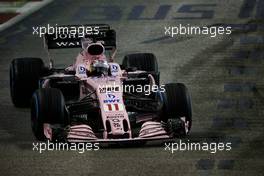 Sergio Perez (MEX) Sahara Force India F1 VJM10. 17.09.2017. Formula 1 World Championship, Rd 14, Singapore Grand Prix, Marina Bay Street Circuit, Singapore, Race Day.