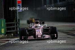 Sergio Perez (MEX) Sahara Force India F1 VJM10. 17.09.2017. Formula 1 World Championship, Rd 14, Singapore Grand Prix, Marina Bay Street Circuit, Singapore, Race Day.