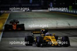 Jolyon Palmer (GBR) Renault Sport F1 Team RS17. 17.09.2017. Formula 1 World Championship, Rd 14, Singapore Grand Prix, Marina Bay Street Circuit, Singapore, Race Day.