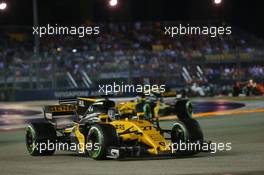 Nico Hulkenberg (GER) Renault Sport F1 Team. 17.09.2017. Formula 1 World Championship, Rd 14, Singapore Grand Prix, Marina Bay Street Circuit, Singapore, Race Day.