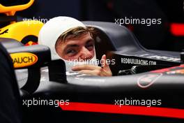 Max Verstappen (NLD) Red Bull Racing RB13. 16.09.2017. Formula 1 World Championship, Rd 14, Singapore Grand Prix, Marina Bay Street Circuit, Singapore, Qualifying Day.