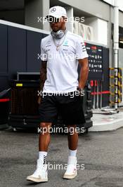 Lewis Hamilton (GBR) Mercedes AMG F1. 17.09.2017. Formula 1 World Championship, Rd 14, Singapore Grand Prix, Marina Bay Street Circuit, Singapore, Race Day.