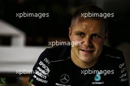 Valtteri Bottas (FIN) Mercedes AMG F1. 14.09.2017. Formula 1 World Championship, Rd 14, Singapore Grand Prix, Marina Bay Street Circuit, Singapore, Preparation Day.