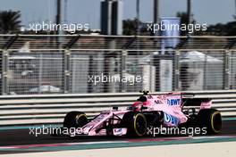George Russell (GBR) Sahara Force India F1 VJM10 Test Driver. 24.11.2017. Formula 1 World Championship, Rd 20, Abu Dhabi Grand Prix, Yas Marina Circuit, Abu Dhabi, Practice Day.