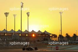 Kevin Magnussen (DEN) Haas F1 Team  24.11.2017. Formula 1 World Championship, Rd 20, Abu Dhabi Grand Prix, Yas Marina Circuit, Abu Dhabi, Practice Day.