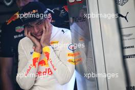 Max Verstappen (NLD) Red Bull Racing. 24.11.2017. Formula 1 World Championship, Rd 20, Abu Dhabi Grand Prix, Yas Marina Circuit, Abu Dhabi, Practice Day.
