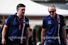 (L to R): Bradley Joyce (GBR) Sahara Force India F1 Race Engineer with Andrew Green (GBR) Sahara Force India F1 Team Technical Director. 24.11.2017. Formula 1 World Championship, Rd 20, Abu Dhabi Grand Prix, Yas Marina Circuit, Abu Dhabi, Practice Day.