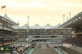 The Grid. 26.11.2017. Formula 1 World Championship, Rd 20, Abu Dhabi Grand Prix, Yas Marina Circuit, Abu Dhabi, Race Day.