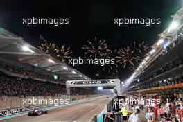 Pierre Gasly (FRA) Scuderia Toro Rosso STR12 at the end of the race.                                26.11.2017. Formula 1 World Championship, Rd 20, Abu Dhabi Grand Prix, Yas Marina Circuit, Abu Dhabi, Race Day.