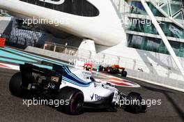 Lance Stroll (CDN) Williams FW40. 25.11.2017. Formula 1 World Championship, Rd 20, Abu Dhabi Grand Prix, Yas Marina Circuit, Abu Dhabi, Qualifying Day.