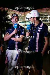 (L to R): Sergio Perez (MEX) Sahara Force India F1 with Esteban Ocon (FRA) Sahara Force India F1 Team. 23.11.2017. Formula 1 World Championship, Rd 20, Abu Dhabi Grand Prix, Yas Marina Circuit, Abu Dhabi, Preparation Day.