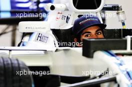 Lance Stroll (CDN) Williams FW40. 23.11.2017. Formula 1 World Championship, Rd 20, Abu Dhabi Grand Prix, Yas Marina Circuit, Abu Dhabi, Preparation Day.