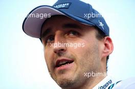 Robert Kubica (POL), Williams F1 Team  28.11.2017. Formula 1 Testing, Yas Marina Circuit, Abu Dhabi, Tuesday.