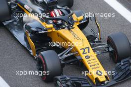 Nico Hulkenberg (GER) Renault Sport F1 Team RS17.  28.11.2017. Formula 1 Testing, Yas Marina Circuit, Abu Dhabi, Tuesday.