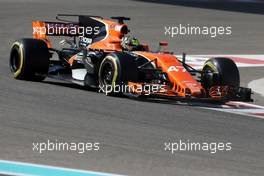 Lando Norris (GBR) McLaren Honda  29.11.2017. Formula 1 Testing, Yas Marina Circuit, Abu Dhabi, Wednesday.