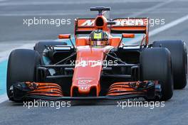 Lando Norris (GBR) McLaren Honda  29.11.2017. Formula 1 Testing, Yas Marina Circuit, Abu Dhabi, Wednesday.