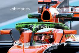 McLaren new aero halo 29.11.2017. Formula 1 Testing, Yas Marina Circuit, Abu Dhabi, Wednesday.