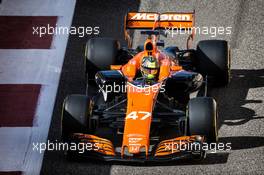 Lando Norris (GBR) McLaren MCL32 Test Driver. 29.11.2017. Formula 1 Testing, Yas Marina Circuit, Abu Dhabi, Wednesday.
