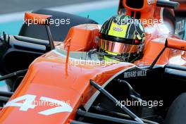 Lando Norris (GBR) McLaren Honda  29.11.2017. Formula 1 Testing, Yas Marina Circuit, Abu Dhabi, Wednesday.