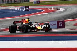 Daniel Ricciardo (AUS) Red Bull Racing RB13. 20.10.2017. Formula 1 World Championship, Rd 17, United States Grand Prix, Austin, Texas, USA, Practice Day.