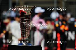 The race trophy on the grid. 22.10.2017. Formula 1 World Championship, Rd 17, United States Grand Prix, Austin, Texas, USA, Race Day.