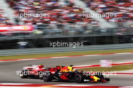 Daniel Ricciardo (AUS) Red Bull Racing RB13. 22.10.2017. Formula 1 World Championship, Rd 17, United States Grand Prix, Austin, Texas, USA, Race Day.