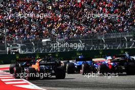 Stoffel Vandoorne (BEL) McLaren MCL32. 22.10.2017. Formula 1 World Championship, Rd 17, United States Grand Prix, Austin, Texas, USA, Race Day.