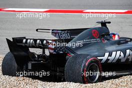 Romain Grosjean (FRA) Haas F1 Team VF-17 spun off the circuit in the third practice session. 21.10.2017. Formula 1 World Championship, Rd 17, United States Grand Prix, Austin, Texas, USA, Qualifying Day.
