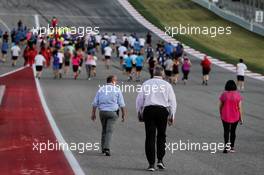Ross Brawn (GBR) Managing Director, Motor Sports walks the track in support of Drive for The Cure. 19.10.2017. Formula 1 World Championship, Rd 17, United States Grand Prix, Austin, Texas, USA, Preparation Day.