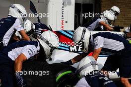 The Williams team practices a pit stop. 19.10.2017. Formula 1 World Championship, Rd 17, United States Grand Prix, Austin, Texas, USA, Preparation Day.