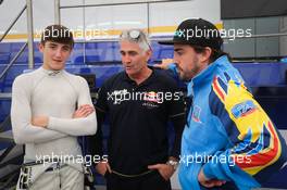 Jack Doohan (AUS), Mick Doohan (AUS) and Fernando Alonso (ESP) 24.09.2017. CIK-FIA World Junior Champs, PFI Karting, Grantham, UK