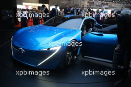 Peugeot Instinct Concept Car 07-08.03.2017. Geneva International Motor Show, Geneva, Switzerland. www.xpbimages.com, EMail: requests@xpbimages.com - copy of publication required for printed pictures. Every used picture is fee-liable. © Copyright: Photo4 / XPB Images