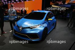 Renault ZOE E-Sport 07-08.03.2017. Geneva International Motor Show, Geneva, Switzerland. www.xpbimages.com, EMail: requests@xpbimages.com - copy of publication required for printed pictures. Every used picture is fee-liable. © Copyright: Photo4 / XPB Images