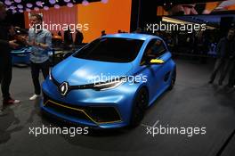 Renault ZOE E-Sport 07-08.03.2017. Geneva International Motor Show, Geneva, Switzerland. www.xpbimages.com, EMail: requests@xpbimages.com - copy of publication required for printed pictures. Every used picture is fee-liable. © Copyright: Photo4 / XPB Images