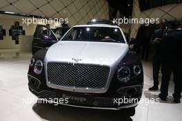 Bentley Bentaya Mulliner 07-08.03.2017. Geneva International Motor Show, Geneva, Switzerland. www.xpbimages.com, EMail: requests@xpbimages.com - copy of publication required for printed pictures. Every used picture is fee-liable. © Copyright: Photo4 / XPB Images