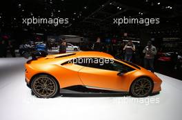 Lamborghini Huracan Performante 07-08.03.2017. Geneva International Motor Show, Geneva, Switzerland. www.xpbimages.com, EMail: requests@xpbimages.com - copy of publication required for printed pictures. Every used picture is fee-liable. © Copyright: Photo4 / XPB Images