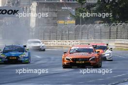 Robin Frijns (NL) (Audi Sport Team Abt - Audi RS5 DTM)  und Lucas Auer (AUT) (HWA AG - Mercedes-AMG C 63 DTM) 22.06.2018, DTM Round 4, Norisring, Germany, Friday.