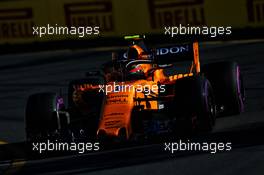 Stoffel Vandoorne (BEL) McLaren MCL33. 23.03.2018. Formula 1 World Championship, Rd 1, Australian Grand Prix, Albert Park, Melbourne, Australia, Practice Day.