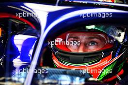 Brendon Hartley (NZL) Scuderia Toro Rosso STR13. 23.03.2018. Formula 1 World Championship, Rd 1, Australian Grand Prix, Albert Park, Melbourne, Australia, Practice Day.