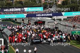The grid before the start of the race. 25.03.2018. Formula 1 World Championship, Rd 1, Australian Grand Prix, Albert Park, Melbourne, Australia, Race Day.