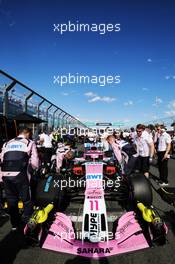 Sergio Perez (MEX) Sahara Force India F1 VJM11 on the grid. 25.03.2018. Formula 1 World Championship, Rd 1, Australian Grand Prix, Albert Park, Melbourne, Australia, Race Day.