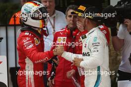 1st place Sebastian Vettel (GER) Ferrari SF71H and Lewis Hamilton (GBR) Mercedes AMG F1 W09. 25.03.2018. Formula 1 World Championship, Rd 1, Australian Grand Prix, Albert Park, Melbourne, Australia, Race Day.