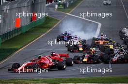 Kimi Raikkonen (FIN) Ferrari SF71H at the start of the race. 25.03.2018. Formula 1 World Championship, Rd 1, Australian Grand Prix, Albert Park, Melbourne, Australia, Race Day.