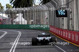 Lewis Hamilton (GBR) Mercedes AMG F1 W09 under VSC. 25.03.2018. Formula 1 World Championship, Rd 1, Australian Grand Prix, Albert Park, Melbourne, Australia, Race Day.