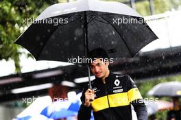 Carlos Sainz Jr (ESP) Renault Sport F1 Team. 24.03.2018. Formula 1 World Championship, Rd 1, Australian Grand Prix, Albert Park, Melbourne, Australia, Qualifying Day.