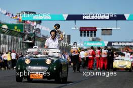 Fernando Alonso (ESP) McLaren on the drivers parade. 25.03.2018. Formula 1 World Championship, Rd 1, Australian Grand Prix, Albert Park, Melbourne, Australia, Race Day.