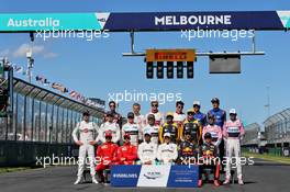 The drivers' start of season group photograph. 25.03.2018. Formula 1 World Championship, Rd 1, Australian Grand Prix, Albert Park, Melbourne, Australia, Race Day.