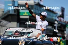Lewis Hamilton (GBR) Mercedes AMG F1 on the drivers parade. 25.03.2018. Formula 1 World Championship, Rd 1, Australian Grand Prix, Albert Park, Melbourne, Australia, Race Day.